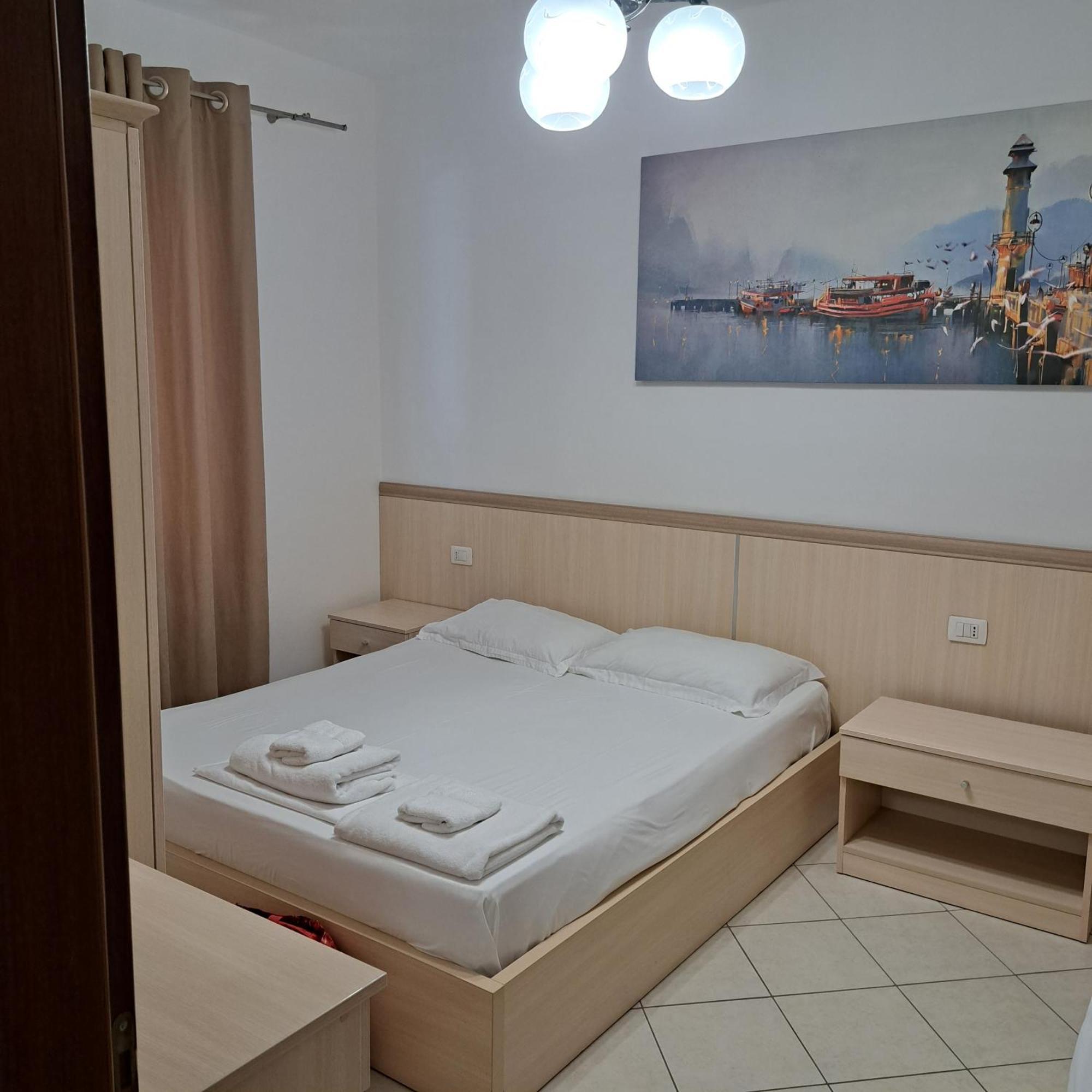 Apart-Hotel Alvi Sarandë Exteriér fotografie