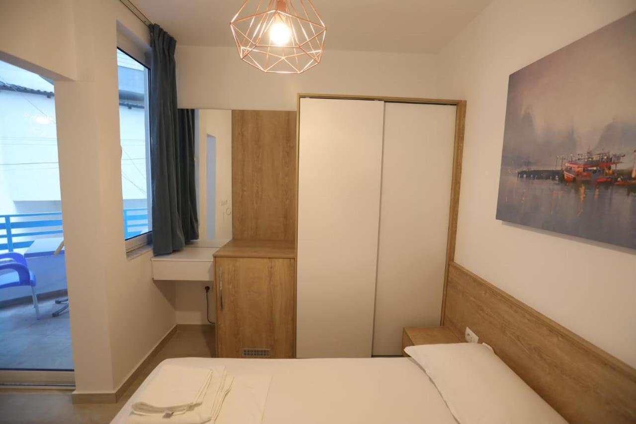 Apart-Hotel Alvi Sarandë Exteriér fotografie