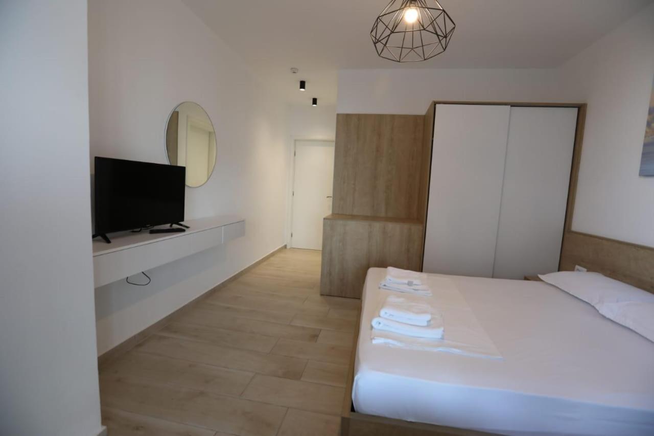 Apart-Hotel Alvi Sarandë Exteriér fotografie
